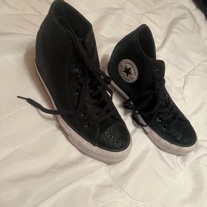Converse Wedges